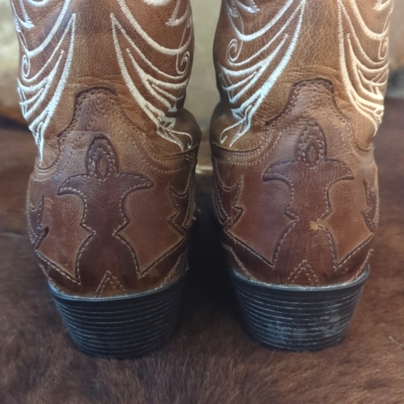 ARIAT "Heritage Western J Toe Wingtip" style 10005920 cowgirl boots sz 7.5 B euc - Picture 13 of 16